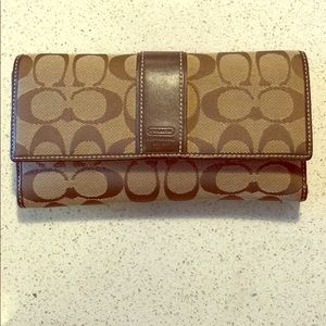 Coach Checkbook Wallet
